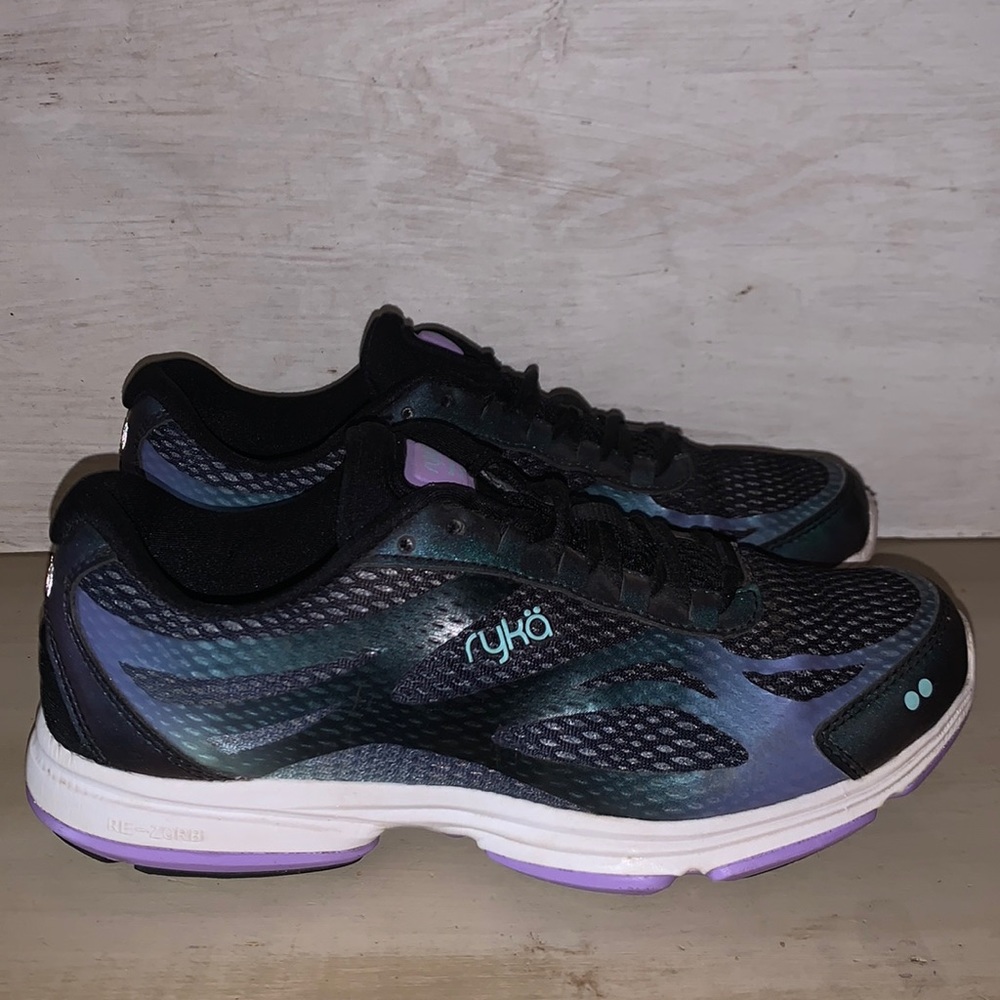 Women’s Ryka Shoes Sz 7.5